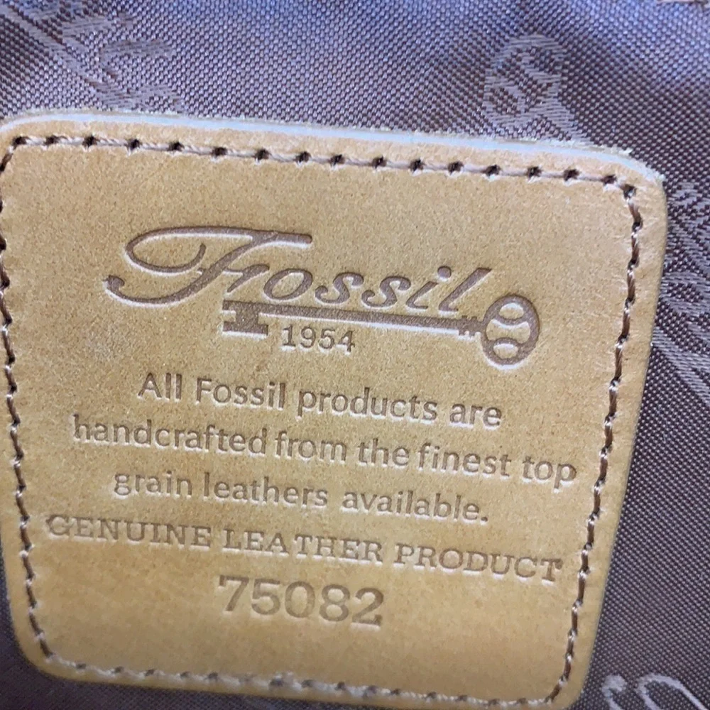 Fossil Tan Leather Hobo Bag no 75082. FP1404